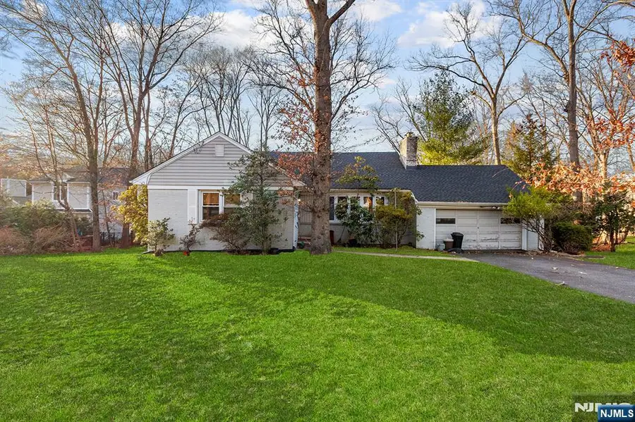 124 Valley Road, Haworth, NJ 07641 - Image #2