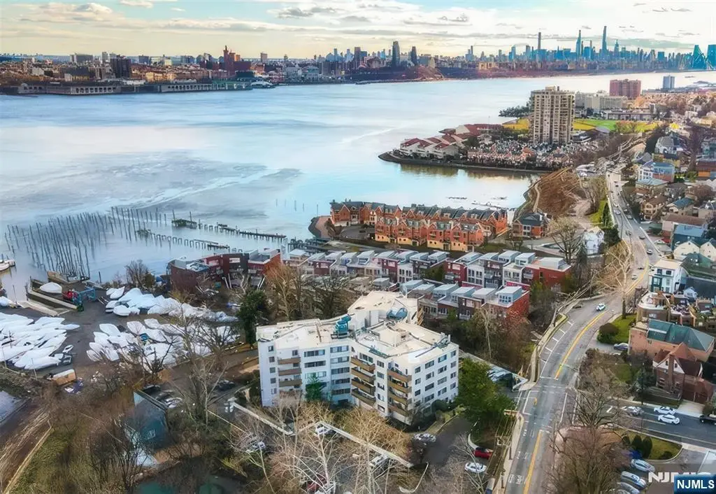 1375 River Road 1K, Edgewater, NJ 07020 - Image #1
