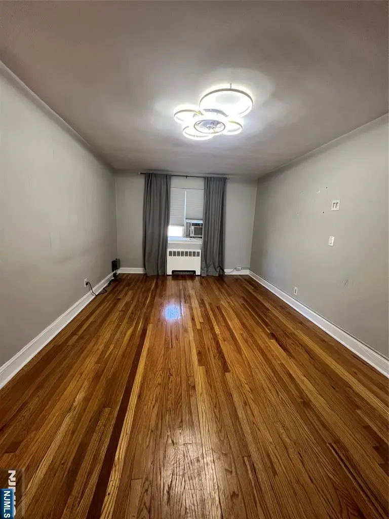 1473 E Terrace Circle 3, Teaneck, NJ 07666 - Image #3