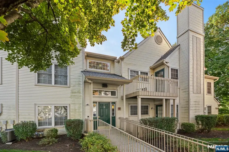 11 Evergreen Drive 36, Clifton, NJ 07014 - Image #2