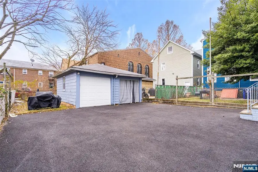 23 Tiffany Place, Irvington, NJ 07111 - Image #3