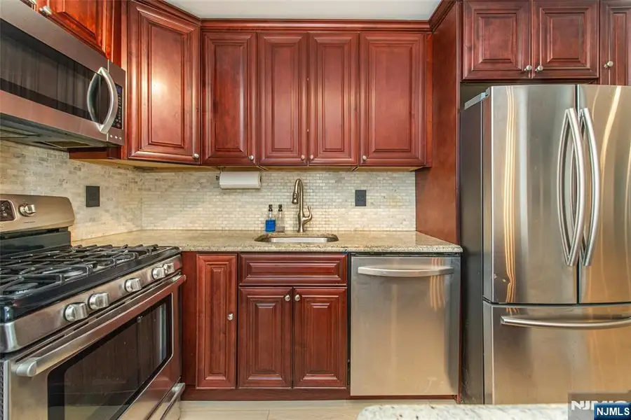 1 Wall Street 1E, Fort Lee, NJ 07024 - Image #3