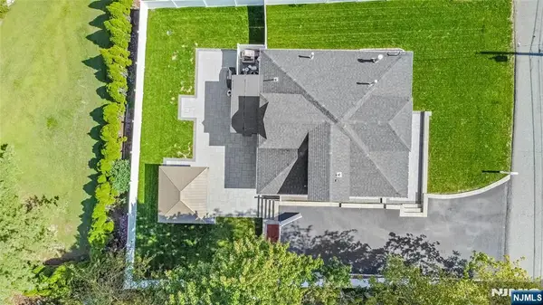 82 Pocohontas Path, Lincoln Park Borough, NJ 07035