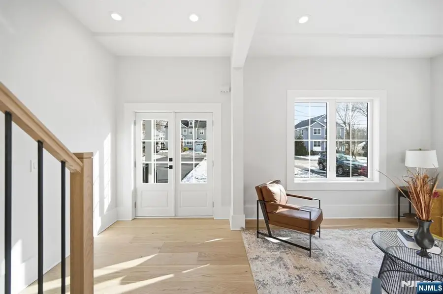 8 Montgomery Road, Livingston, NJ 07039 - Image #3