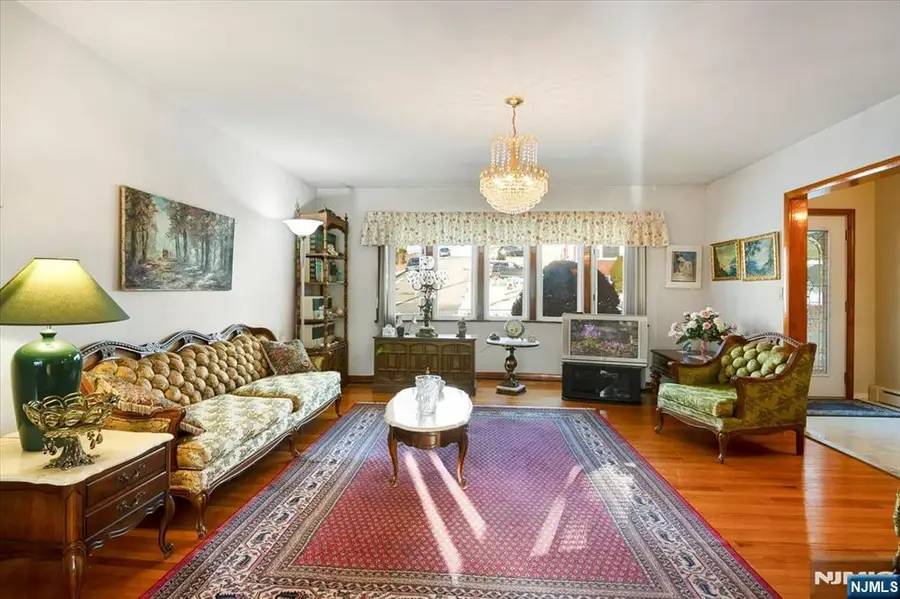 93 Woodrow Avenue, Woodland Park, NJ 07424 - Image #3