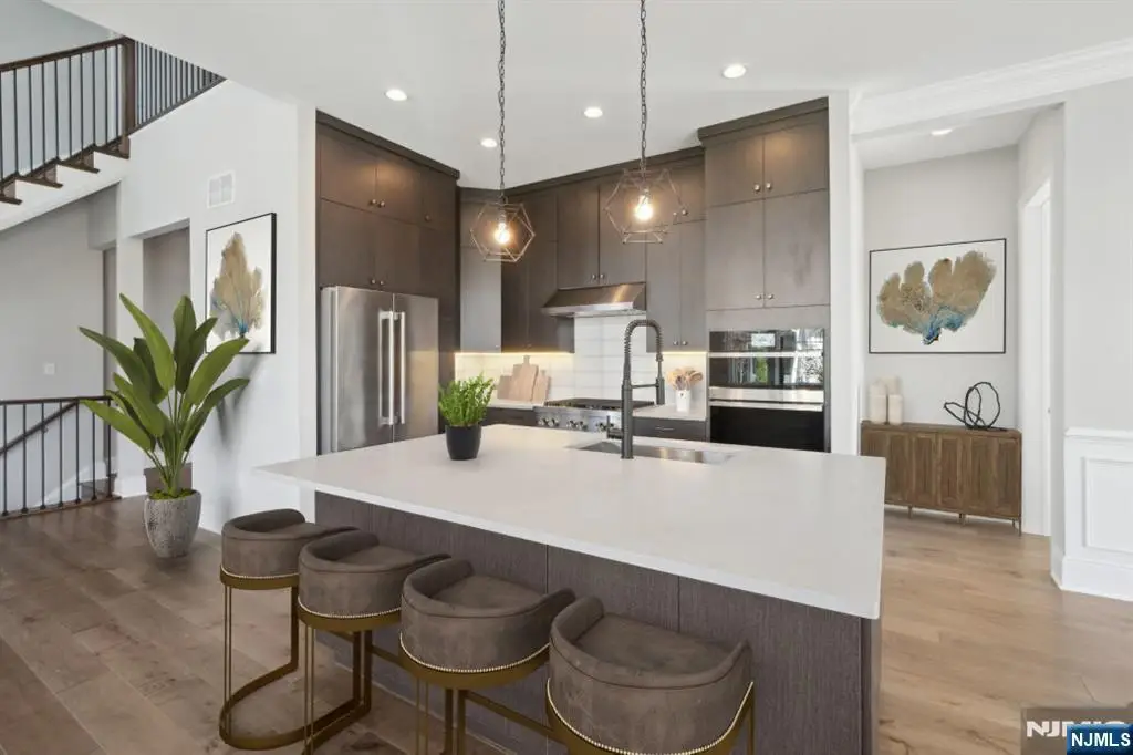 8 Augusta Way, River Vale, NJ 07675 - #1