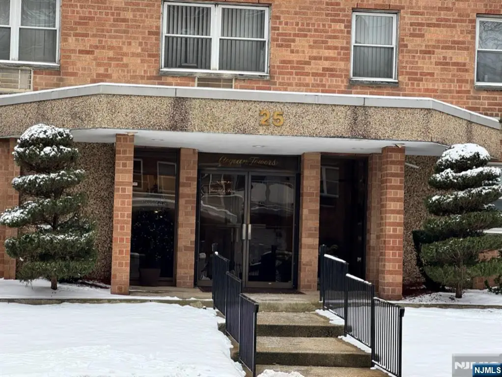 25 Jefferson Street 3D, Hackensack, NJ 07601 - Image #1