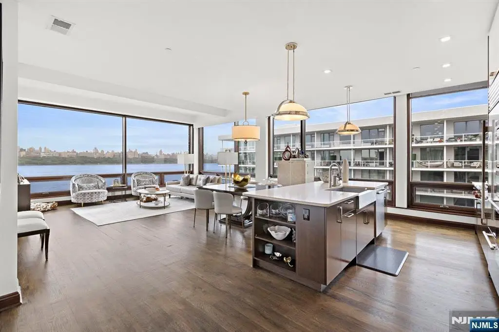 9 Somerset Lane 501, Edgewater, NJ 07020 - #1