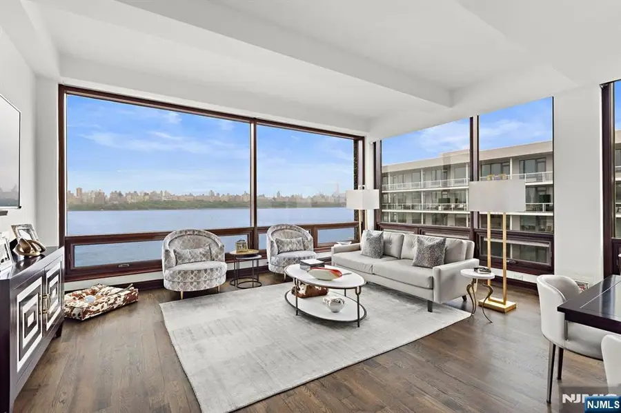 9 Somerset Lane 501, Edgewater, NJ 07020 - #3