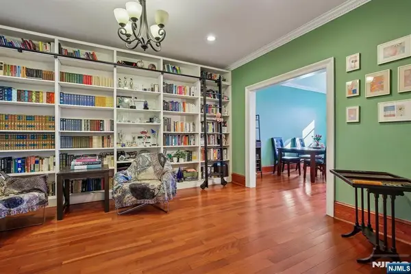 2014 New York Avenue, Union City, NJ 07087