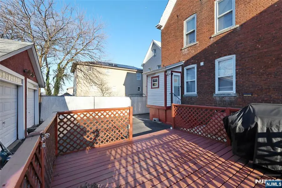 592 Broad Street, Carlstadt, NJ 07072 - Image #3