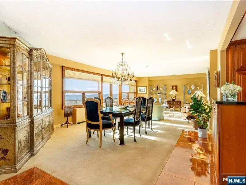 2 Claridge Drive 8IE, Verona, NJ 07044 - Image #1