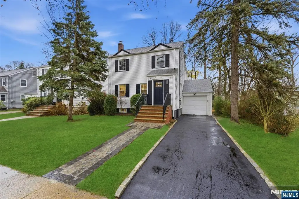 33 E Lincoln Street, Verona, NJ 07044 - Image #1