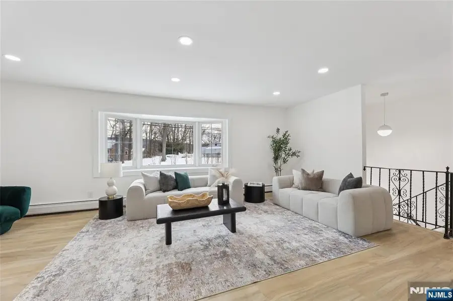 512 N Lake Shore Drive, Upper Greenwood Lake, NJ 07421 - #3