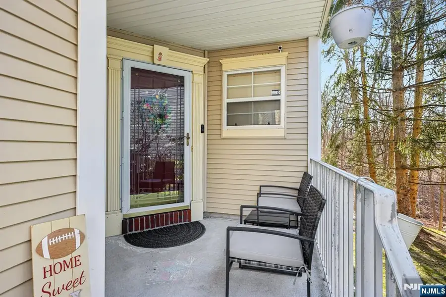 26 Eider Court, Wayne, NJ 07470 - Image #3