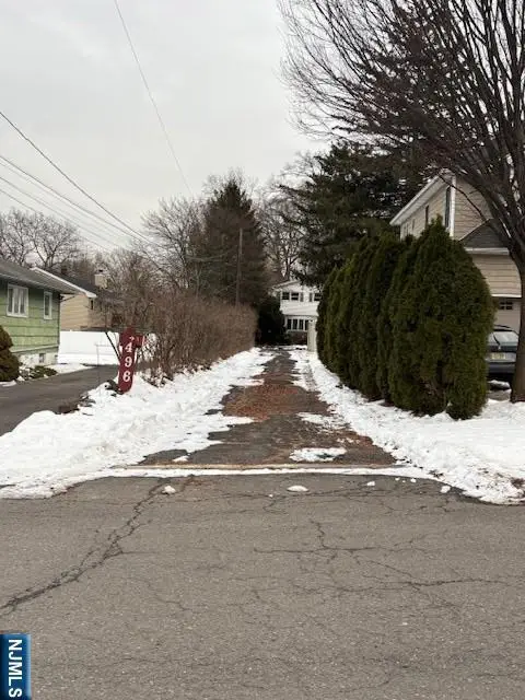 496 Cedar Lane, Paramus, NJ 07652 - Image #3
