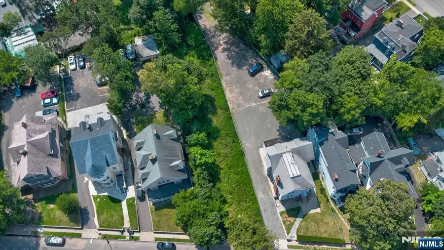 65 Washington Street, East Orange, NJ 07017 - #2