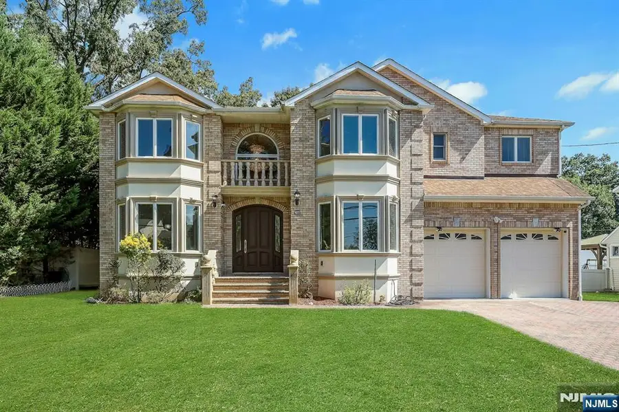 627 Concord Street, New Milford, NJ 07646 - Image #2