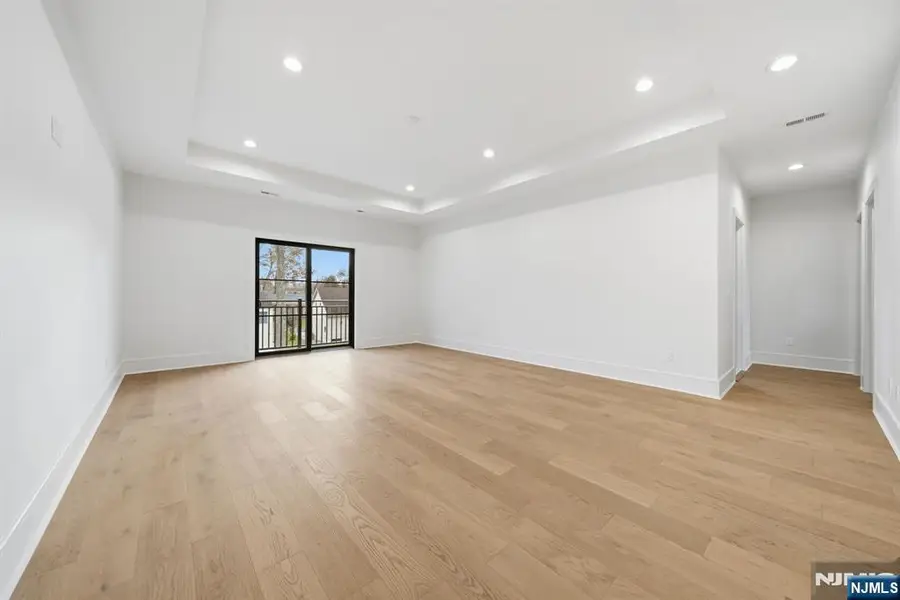 278 Columbia Terrace, Paramus, NJ 07652 - Image #3