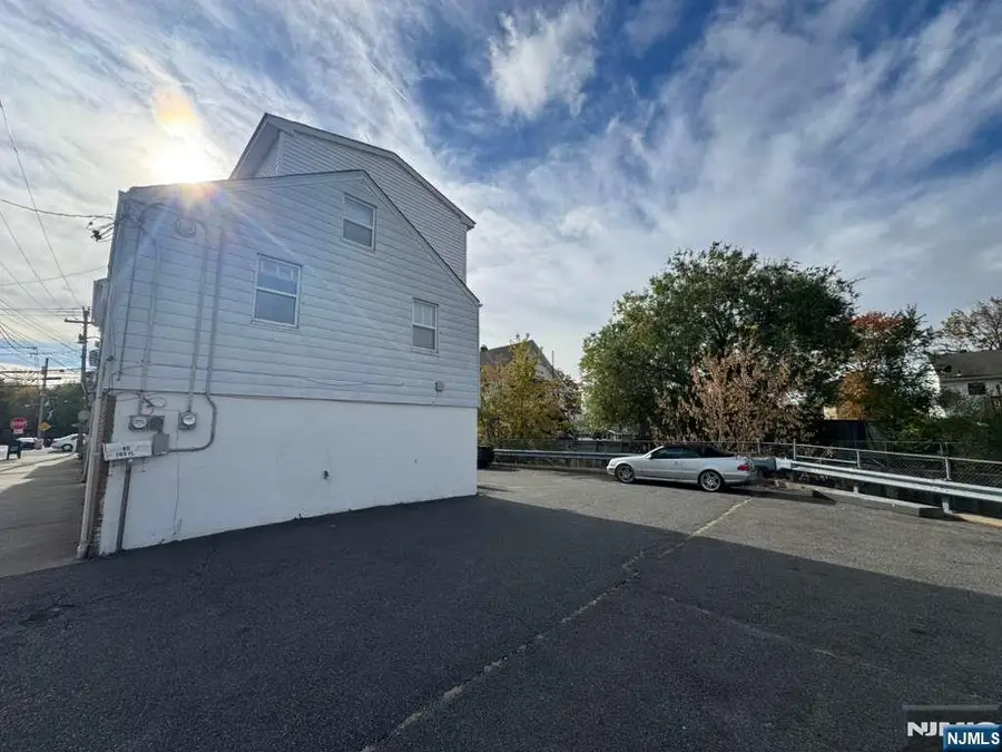85 Berkshire Avenue, Paterson, NJ 07502 - Image #2