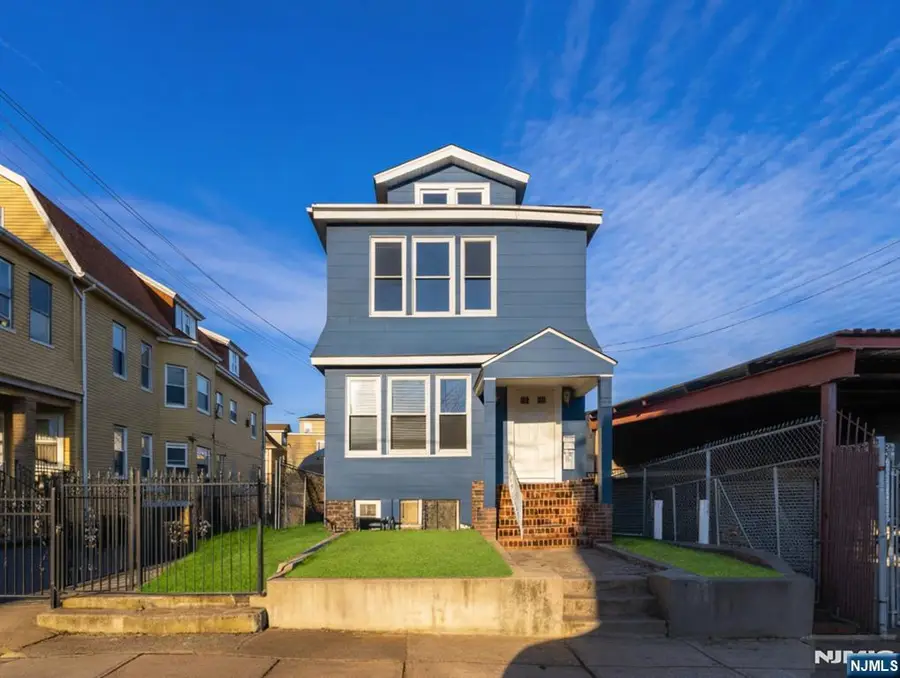 111 Scheerer Avenue, Newark, NJ 07112 - Image #3