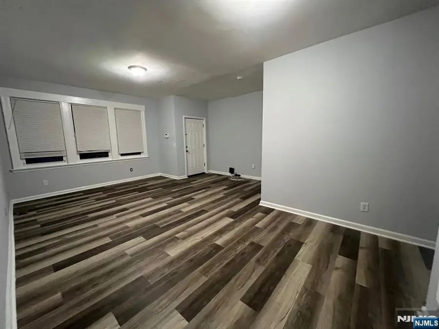 133 Mapes Avenue, Newark, NJ 07112 - Image #2