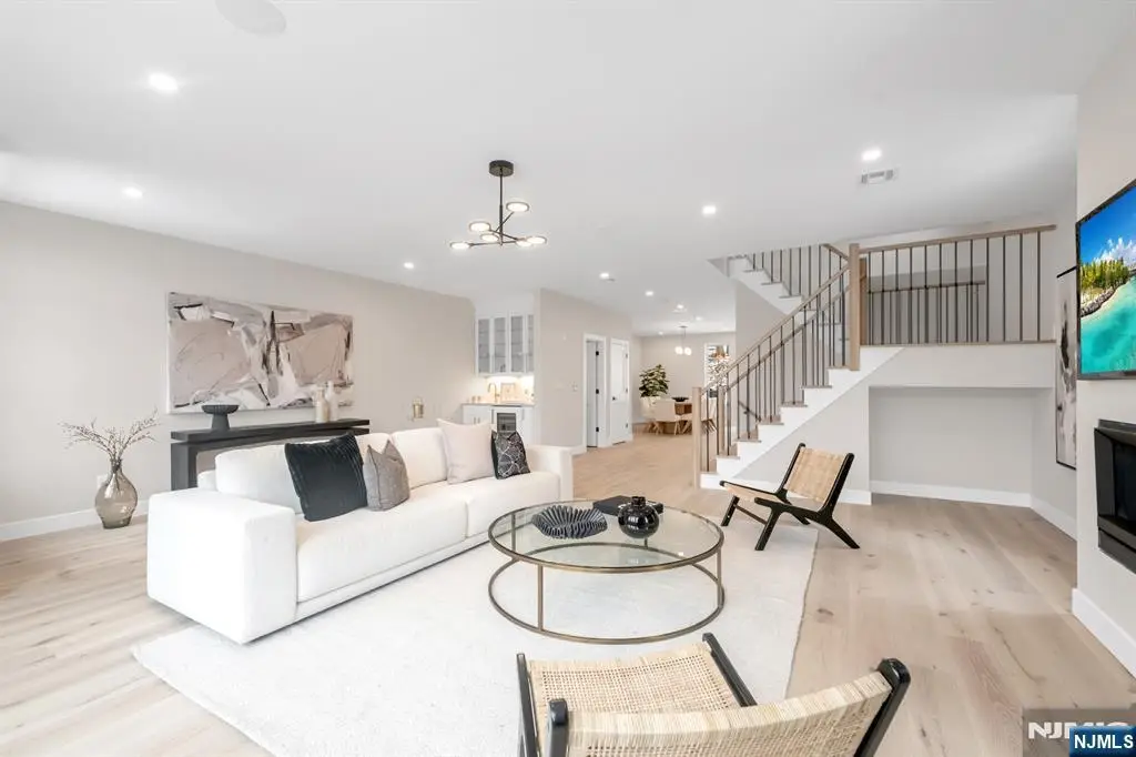 188 Broadway 6, Woodcliff Lake, NJ 07677 - Image #1