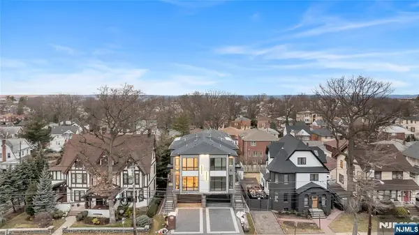 1047 Anderson Avenue A, Fort Lee, NJ 07024