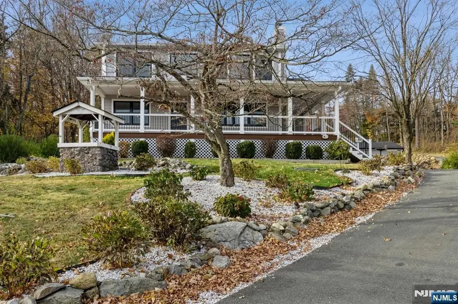 17 Rockaway Valley Road, Montville, NJ 07045 - Image #2