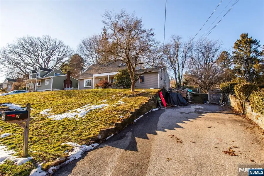 81 Bergen Drive, West Milford, NJ 07480 - Image #3