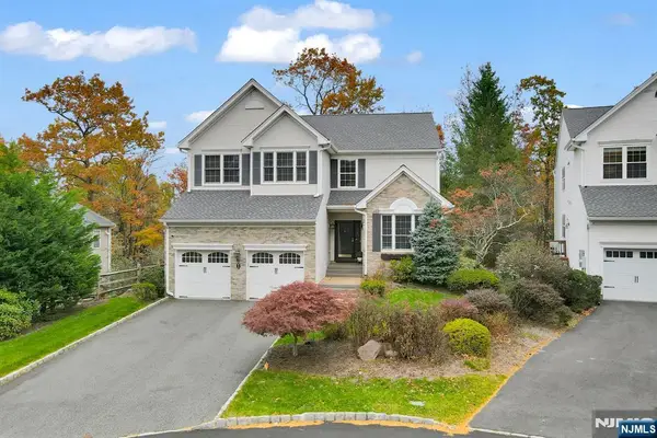 3 Brook Ridge Court, Cedar Grove, NJ 07009