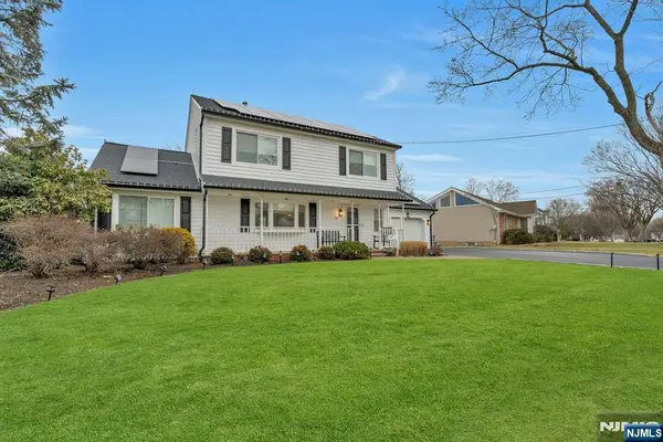 111 Crain Road, Paramus, NJ 07652