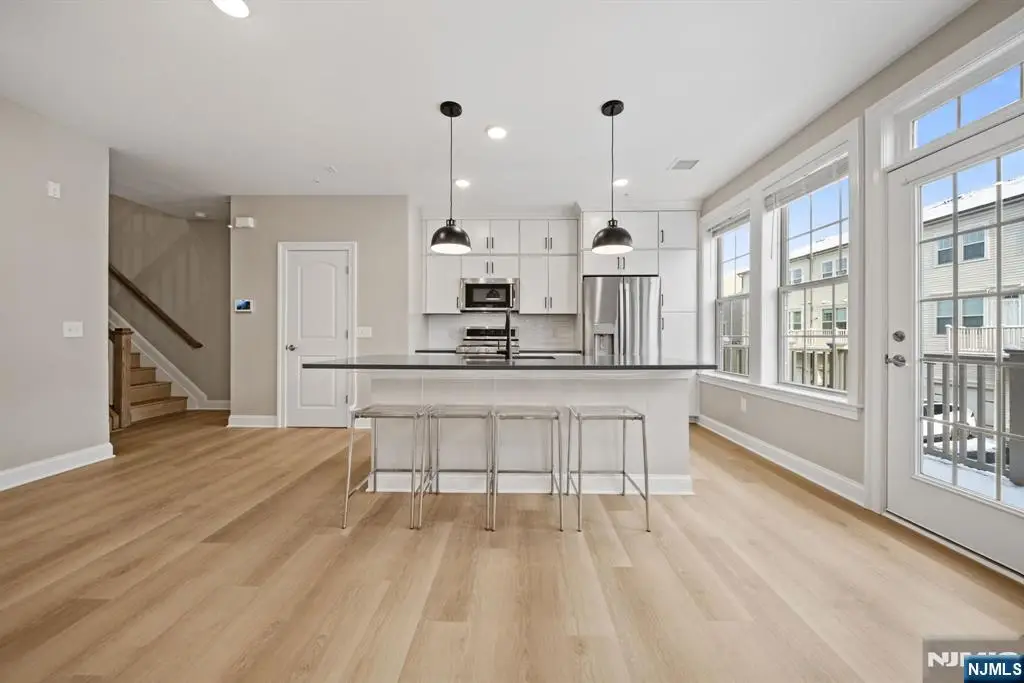 30 Arnold Drive, Wood Ridge, NJ 07075 - Image #1