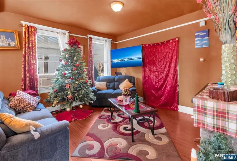 27 Berkshire Place, Irvington, NJ 07111 - Image #3