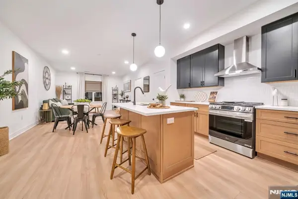 309 Encampment, Montville Township, NJ 07082