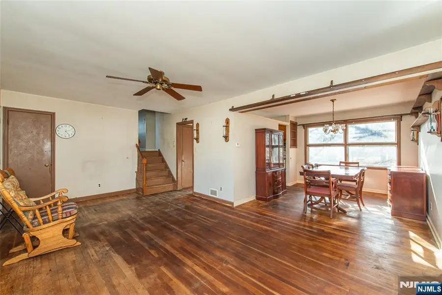 6 Hamilton Court, Hanover, NJ 07981 - Image #2