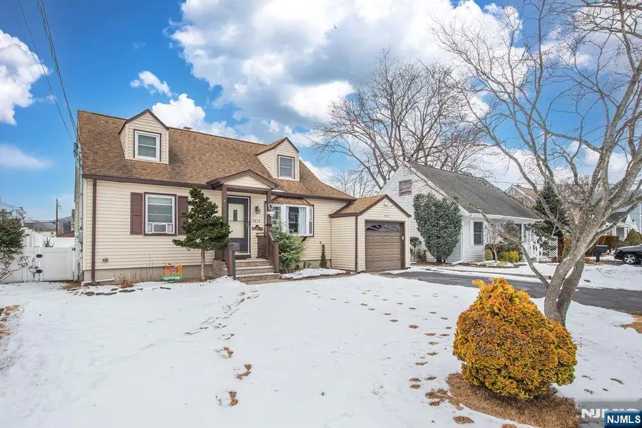 1452 Lincoln Avenue, Pompton Lakes, NJ 07442 - Image #2