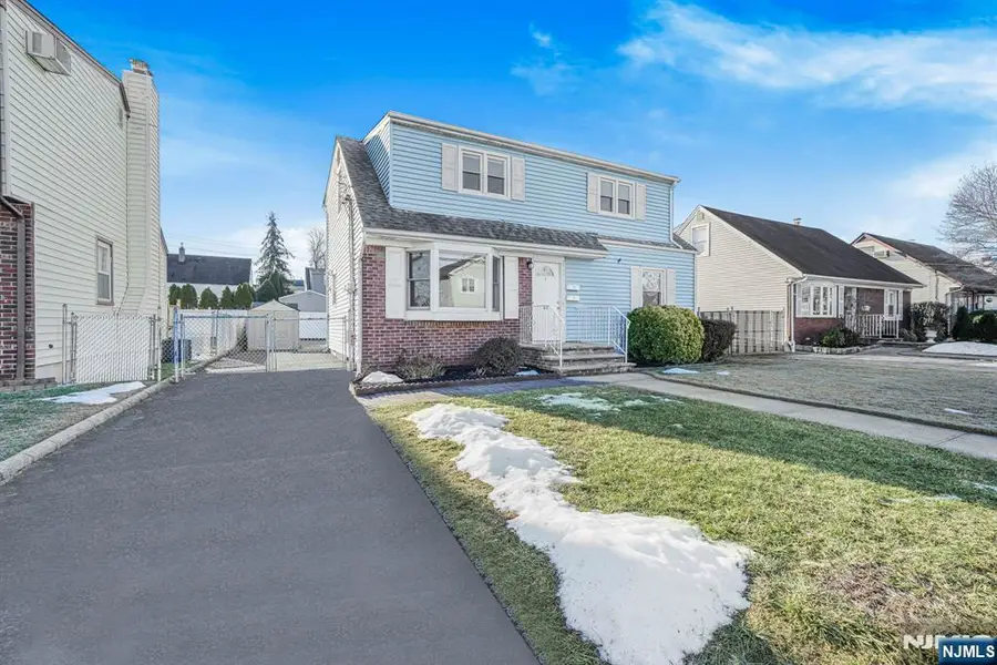 22 Falmouth Avenue, Elmwood Park, NJ 07407 - Image #2