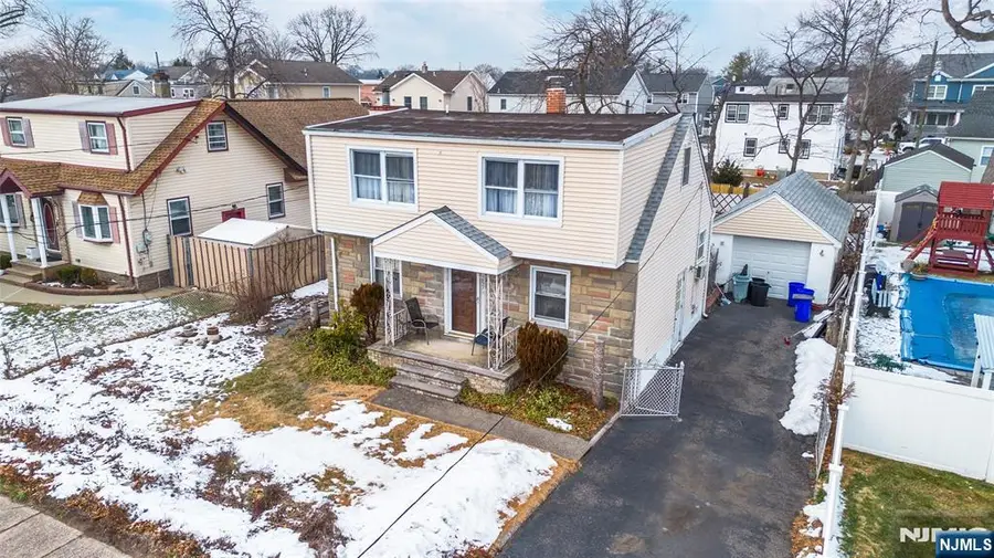 257 Floral, Saddle Brook, NJ 07662 - Image #3