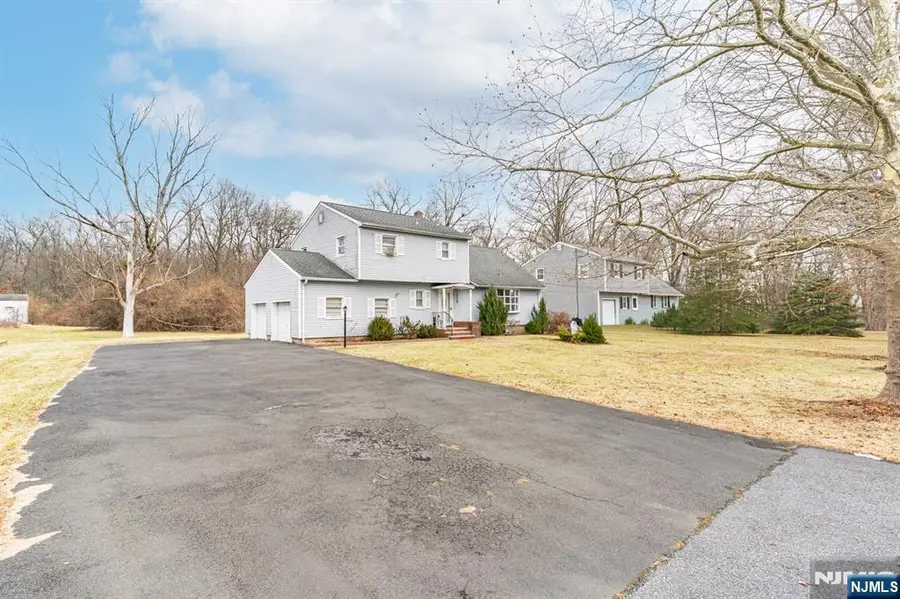 229 Edwards Road, Parsippany, NJ 07054 - Image #3