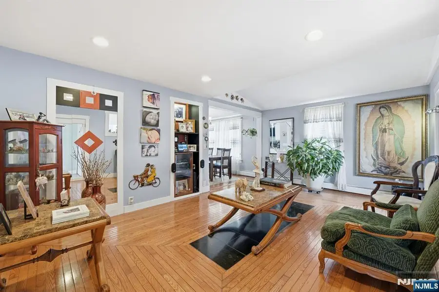 181 Phelps Avenue, Bergenfield, NJ 07621 - Image #3