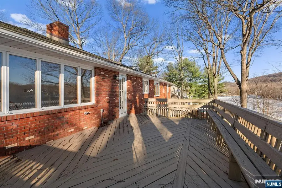 347 High Crest Drive, West Milford, NJ 07480 - Image #3