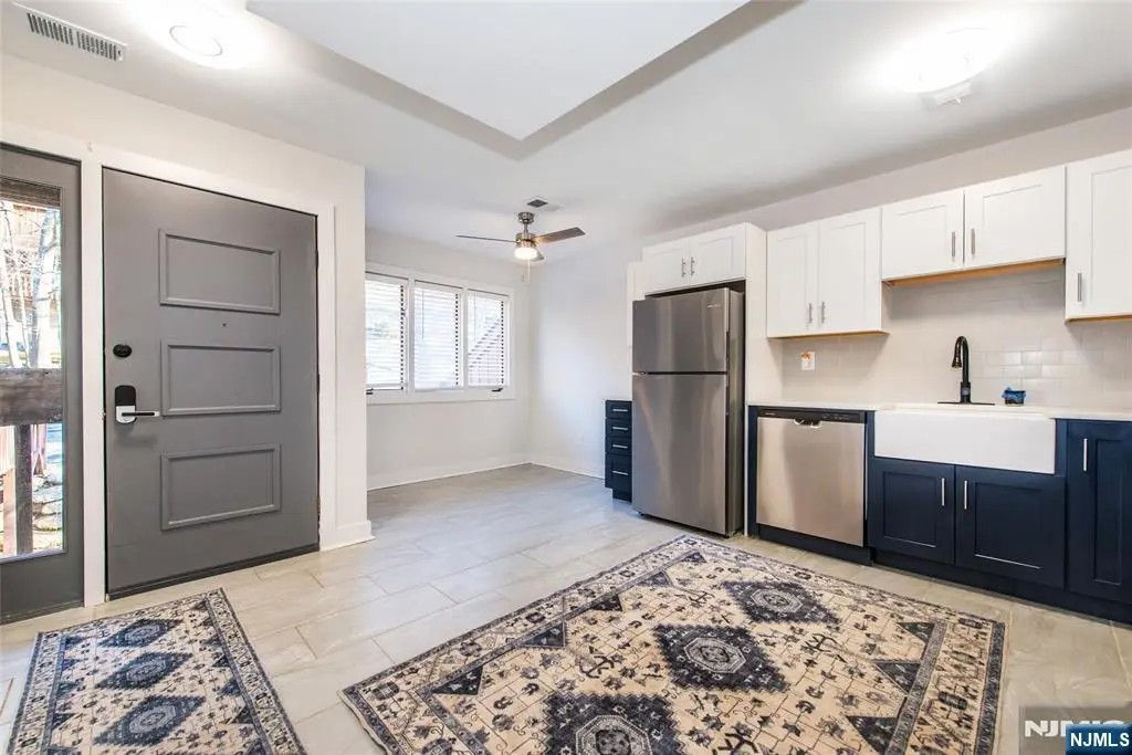 15 Village Way 5, Vernon, NJ 07462 - Image #1