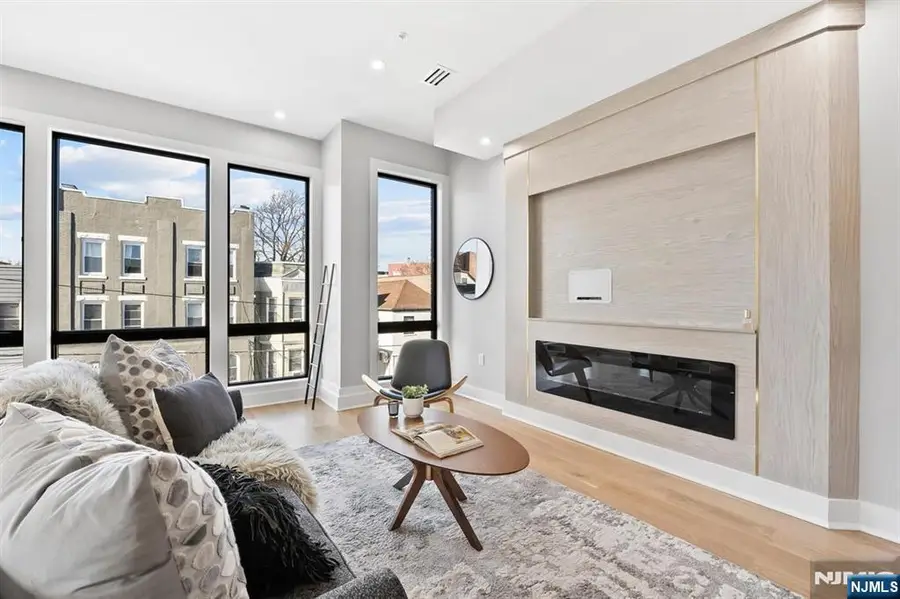 146 Sherman Avenue 3, Jersey City, NJ 07307 - Image #2