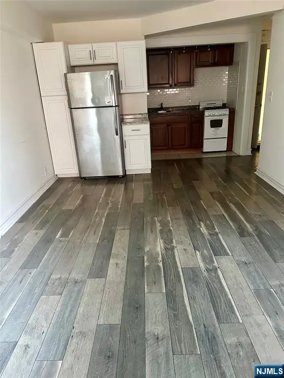 3001 Edwin Avenue 2E, Fort Lee, NJ 07024 - Image #2