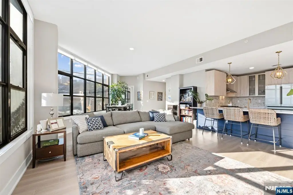 711 1st Street 202, Hoboken, NJ 07030 - Image #1