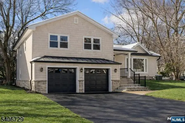 12 Lane Court, Montclair, NJ 07043