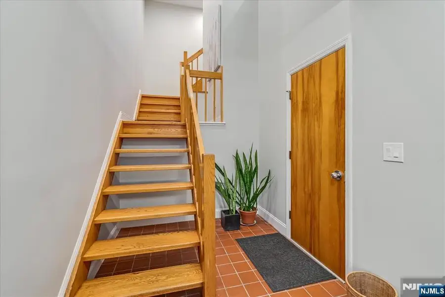 9 Cerone Court, West Orange, NJ 07052 - Image #2