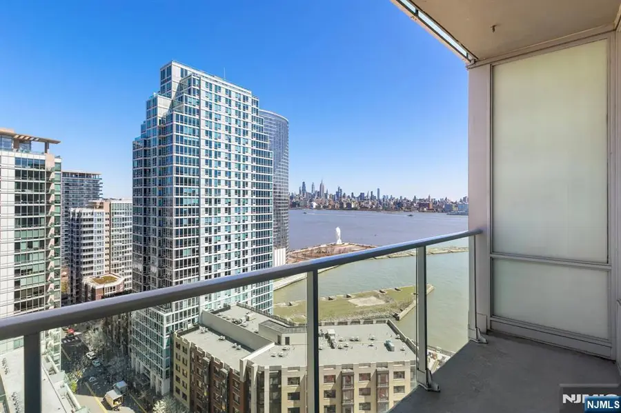 20 Newport Parkway 2309, Jersey City, NJ 07310 - Image #2