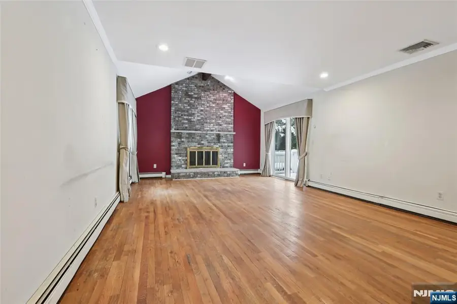 45 Lake Road, Upper Saddle River, NJ 07458 - Image #3